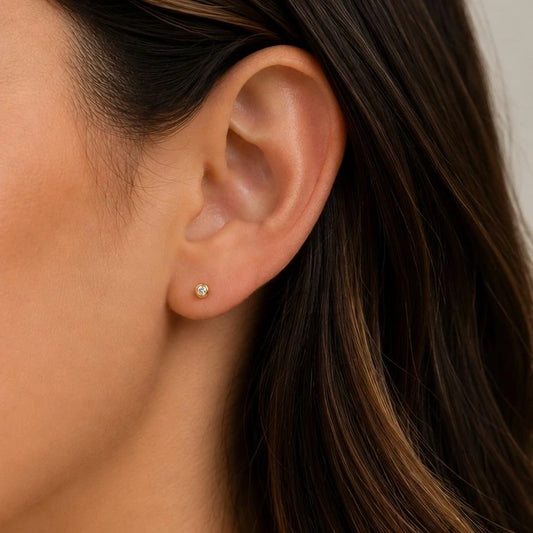 Diamante Natural de 0,04 Qts en Oro 18K