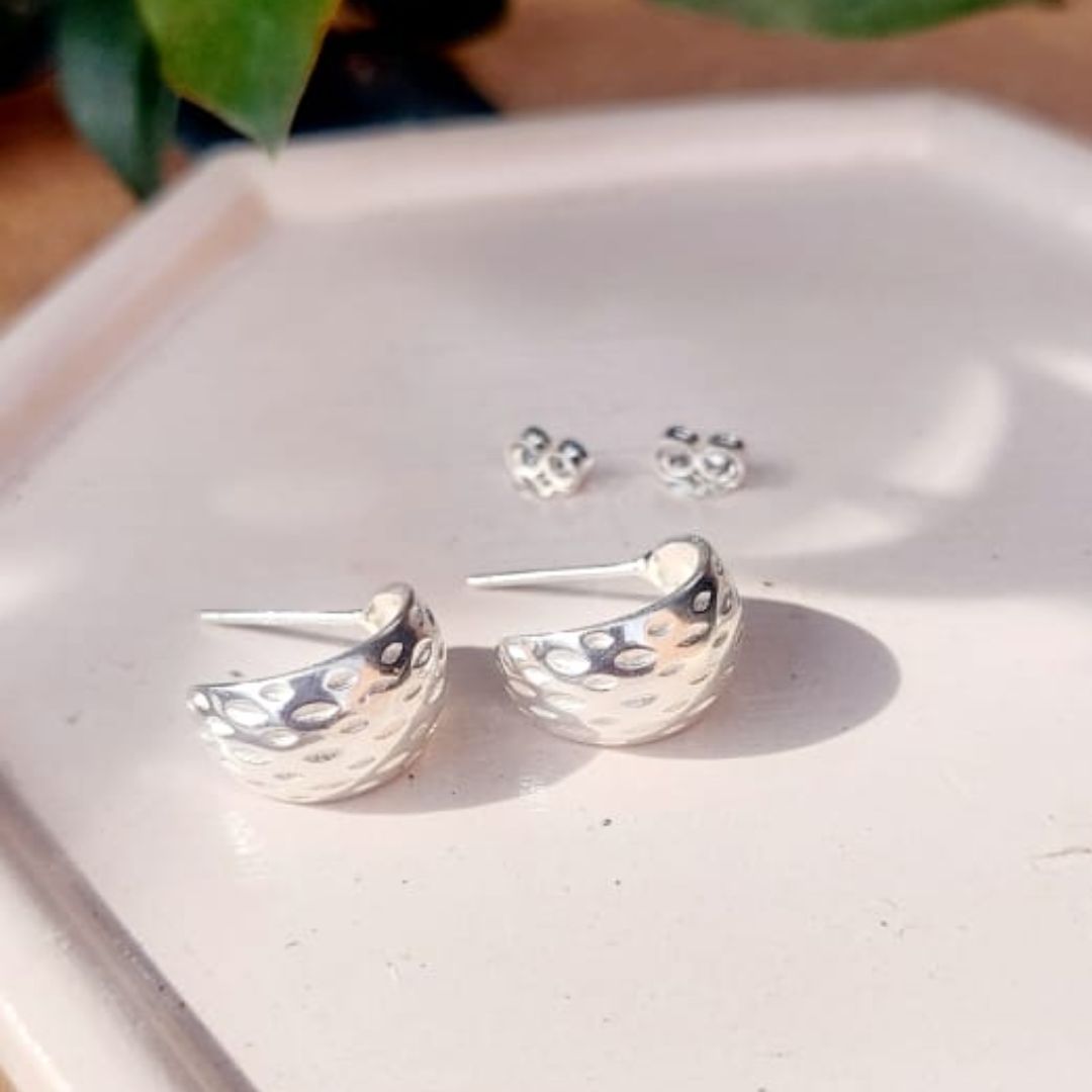 Topos cóncavo marcado