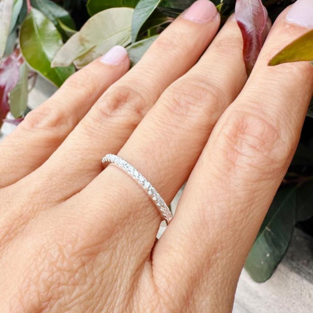 Anillo Cintillo circón delgado