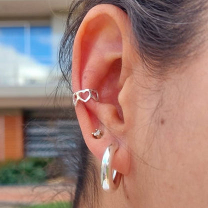 Earcuff Hilo de Corazones