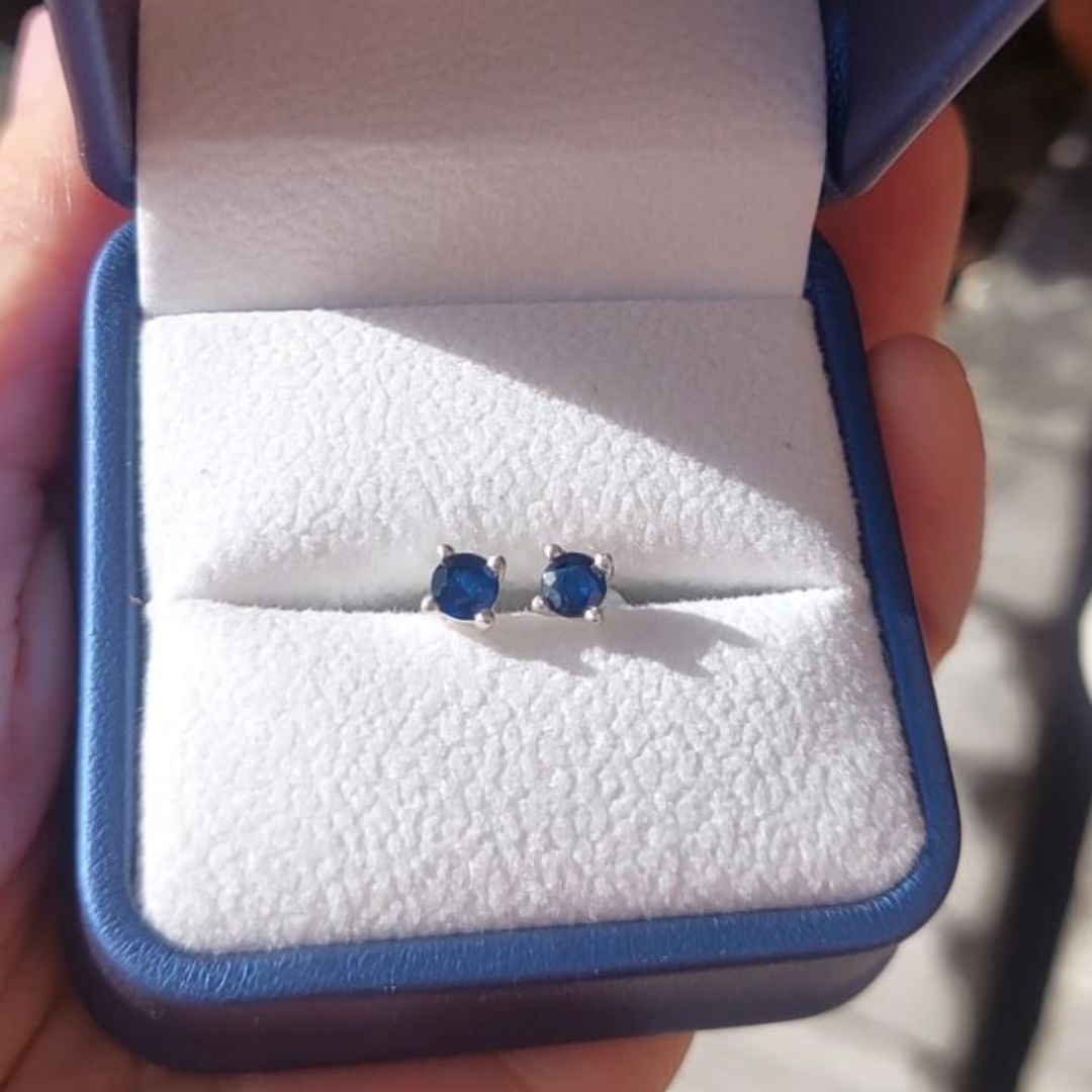 Topos Zafiro 0.65 ct