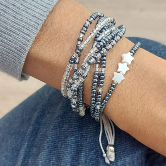 Pulsera Multi Tiras y Estrellas en plateado