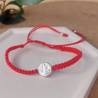 Pulsera Hilo Rojo con Pasante San Benito