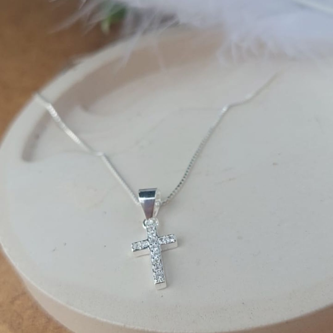 Cadena con dije Cruz 1.2cm