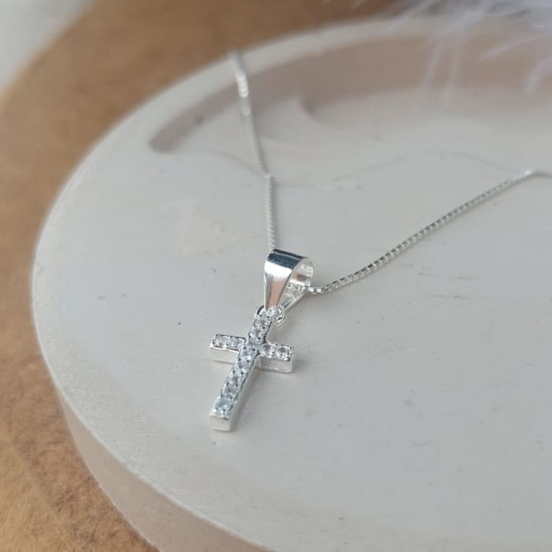 Cadena con dije Cruz 1.2cm