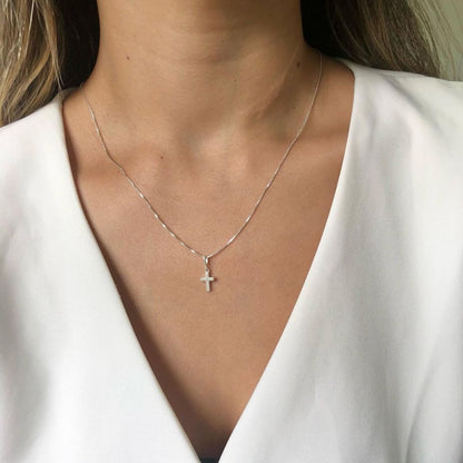 Cadena con dije cruz 1cm