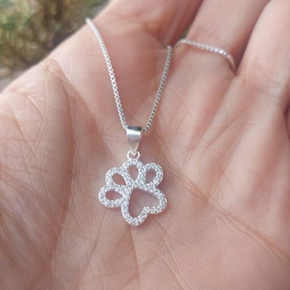 Cadena y dije huella con circones