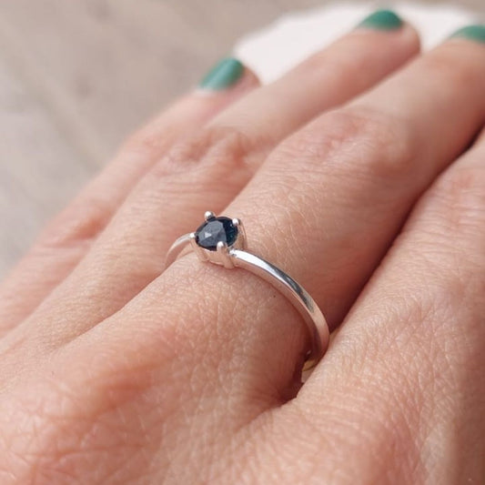 Anillo con Zafiro 0.37ct