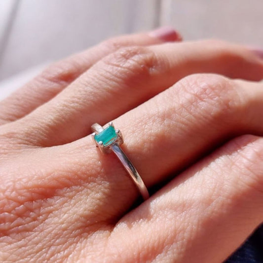Anillo Esmeralda Cuadrada
