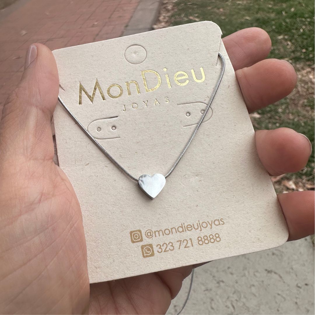 Cadena Corazón plano pasante