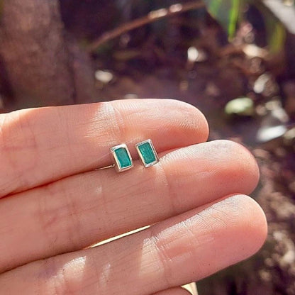 Esmeraldas Naturales Baguett 3.2x1.5 mm en Plata 950