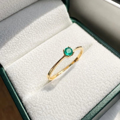 Esmeralda Natural 2.7mm en Oro 18K
