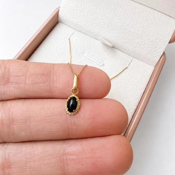 Onix en Oro 18k (cadena veneciana 45cm)