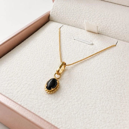 Onix en Oro 18k (cadena veneciana 45cm)