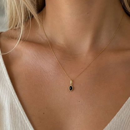 Onix en Oro 18k (cadena veneciana 45cm)