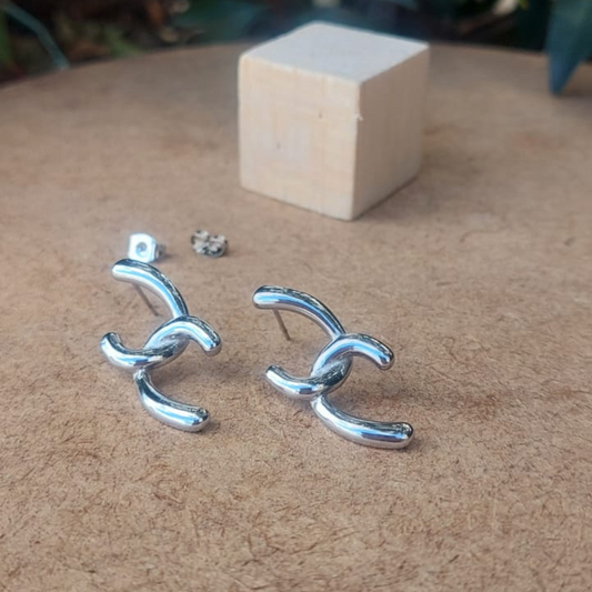 Aretes Nudo Plateado