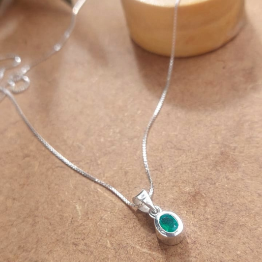 Cadena Verdana Esmeralda